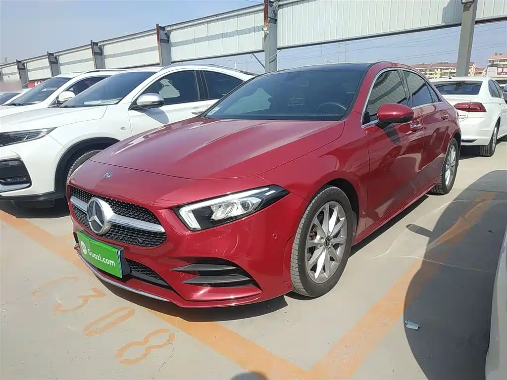 Mercedes-Benz A-Class 2020 — фото 2