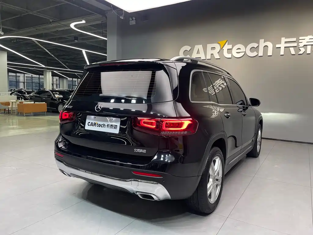 Mercedes-Benz GLB 2022