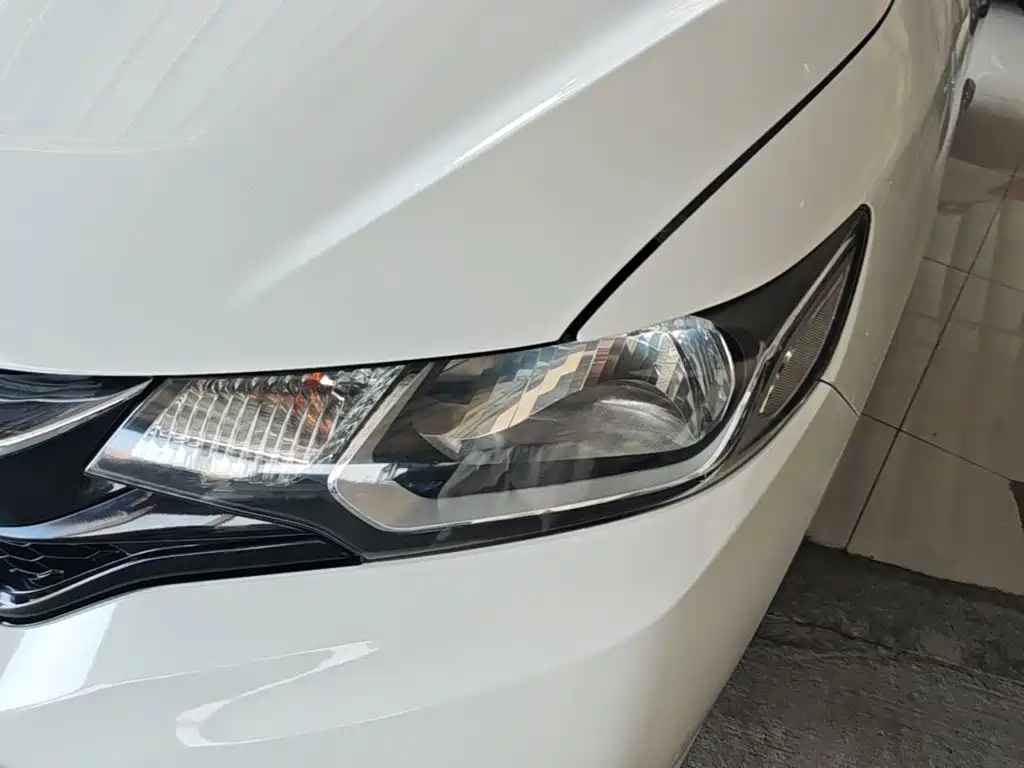 Honda Fit 2018 — фото 24