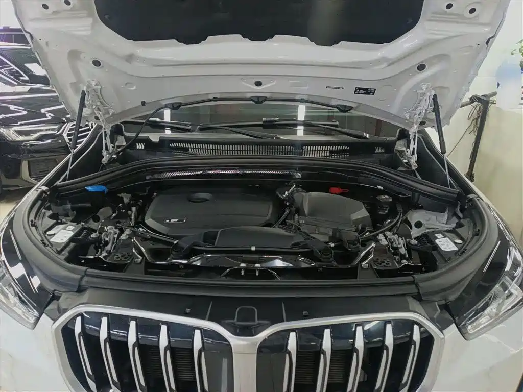 BMW X1 2023 — фото 16