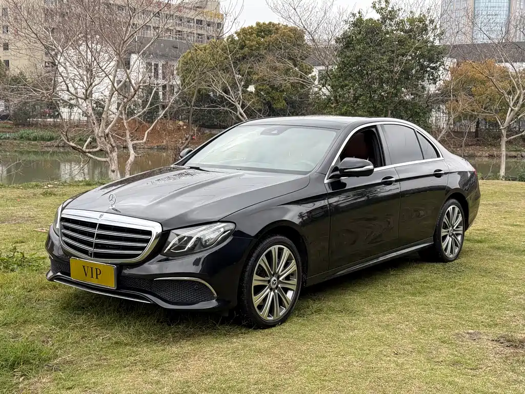 Mercedes-Benz E-Class 2017 — фото 1