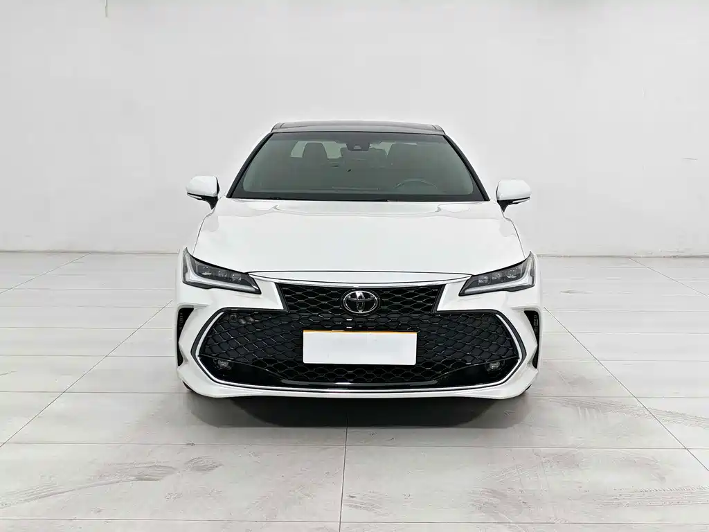 Toyota Avalon 2023 — фото 2