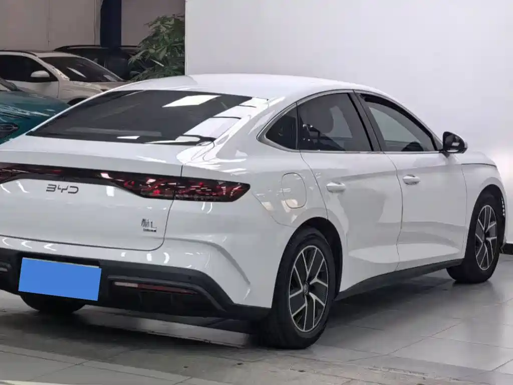 BYD Qin L 2024 — фото 7