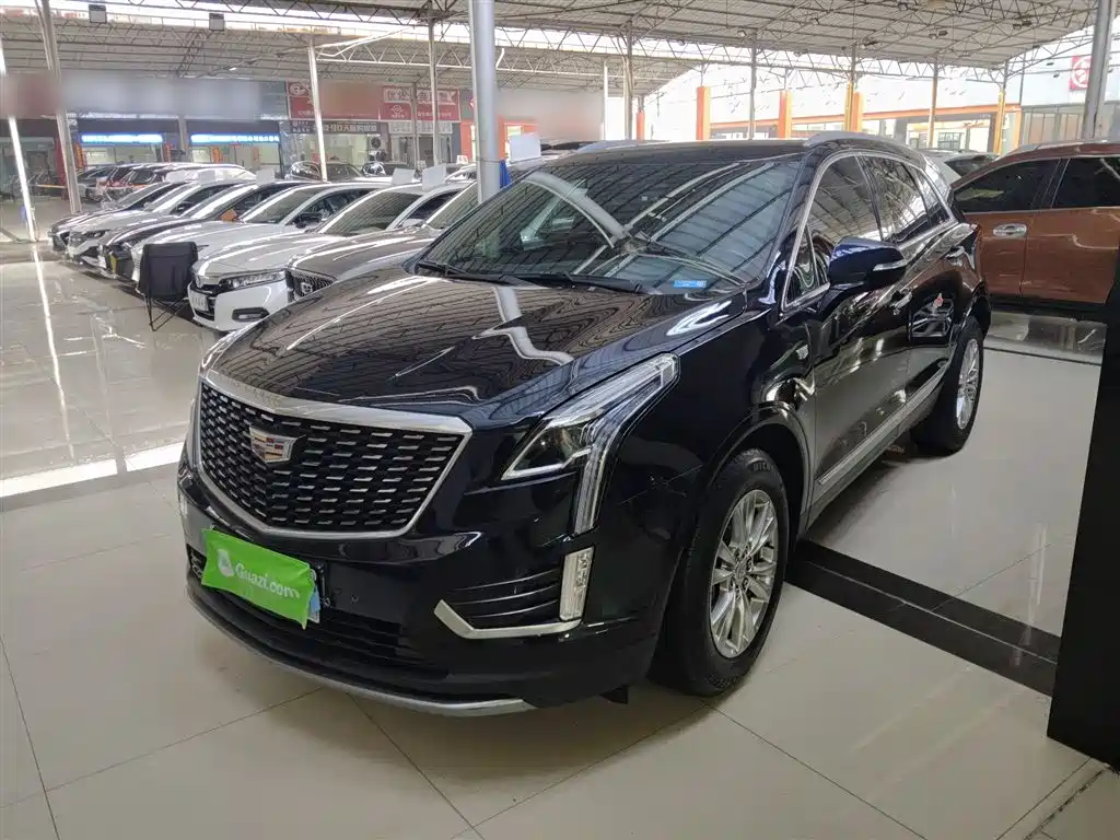 Cadillac XT5 2022 — фото 1