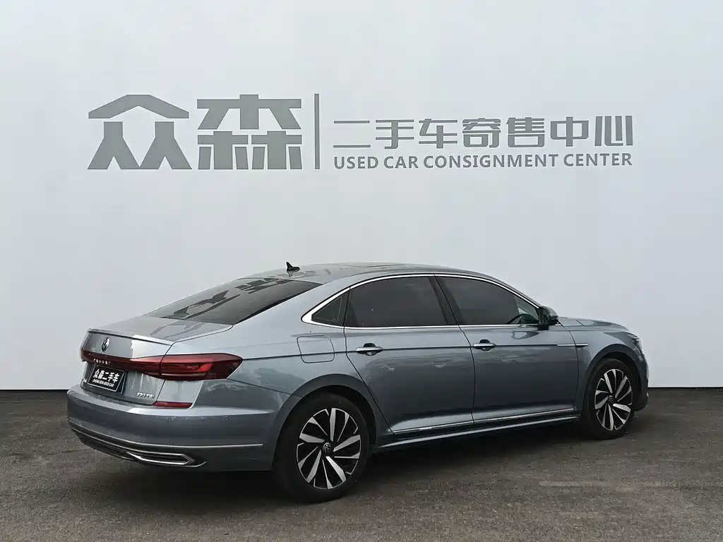 Volkswagen Passat 2022 — фото 6