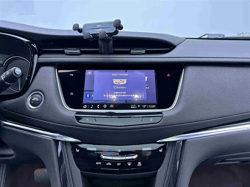 Cadillac XT5 2022 — фото 14