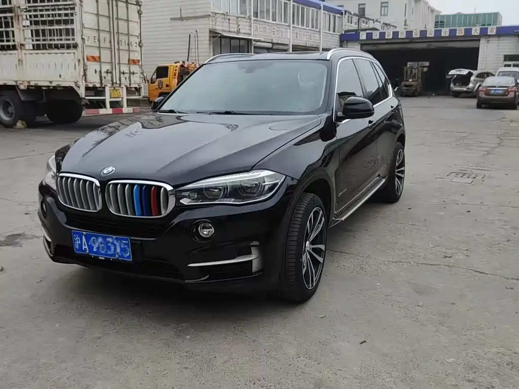 BMW X5 2016 — фото 1