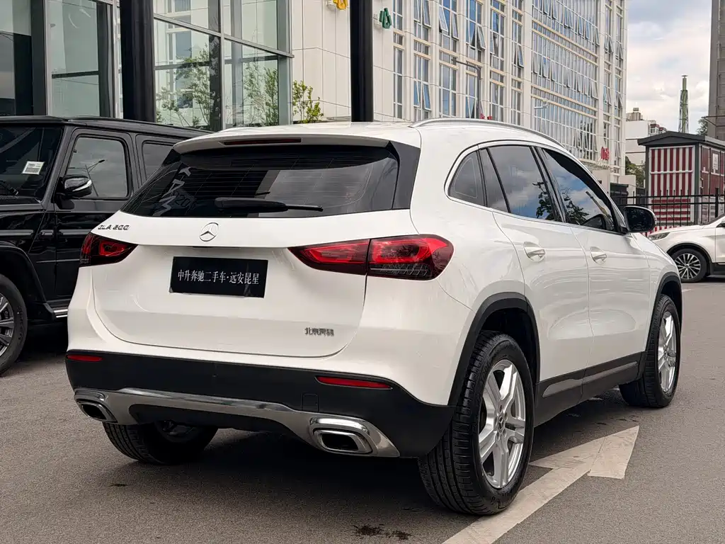 Mercedes-Benz GLA 2023 — фото 8