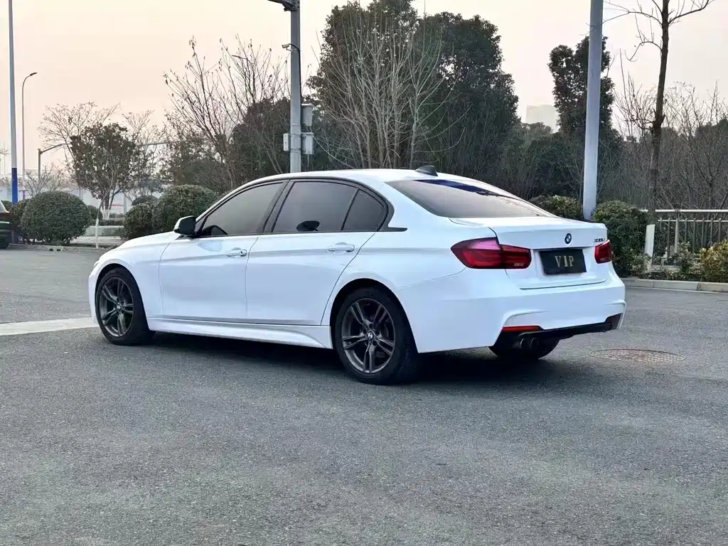 BMW 3 Series 2017