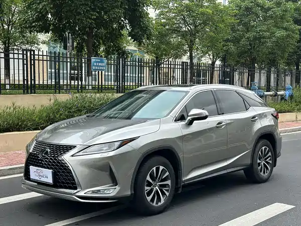 Lexus RX 2020