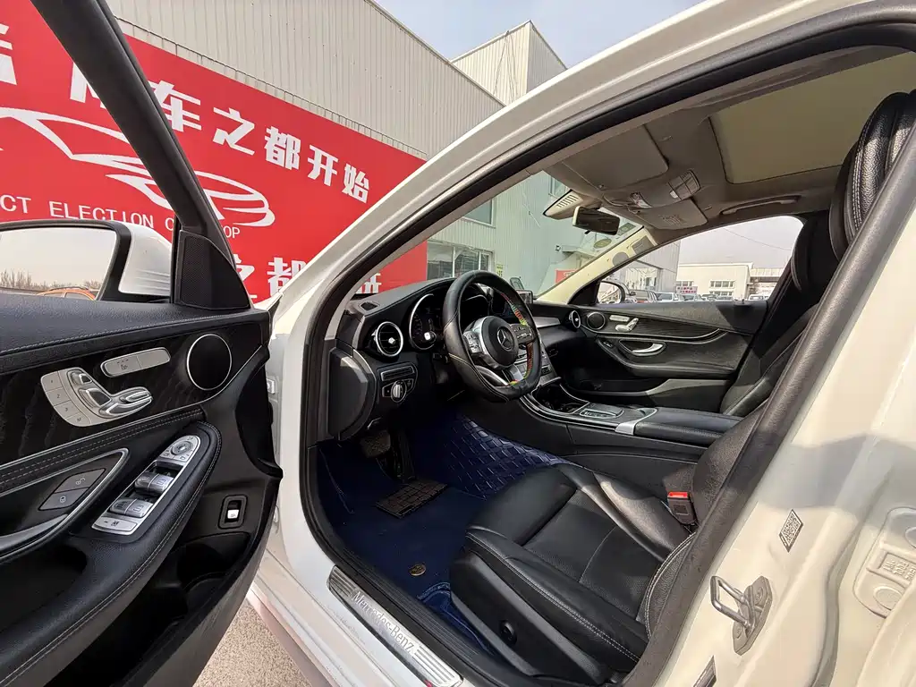 Mercedes-Benz C-Class 2020 — фото 4