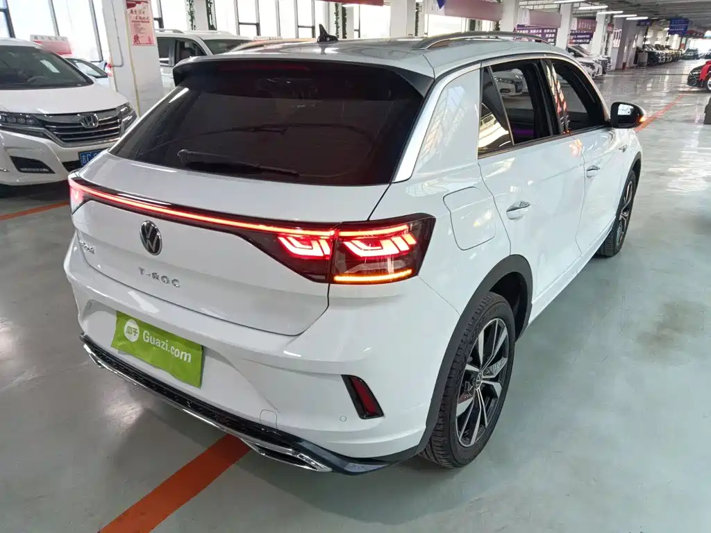 Volkswagen T-Roc 2024