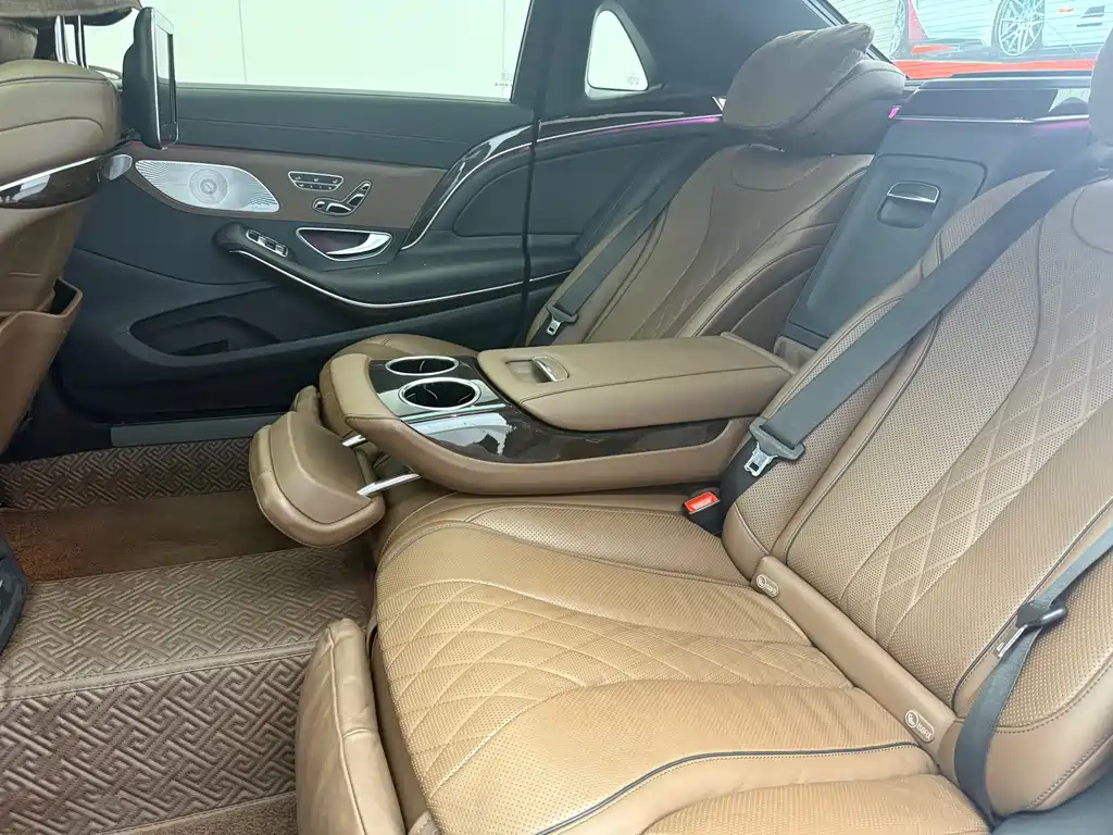 Mercedes-Benz Maybach S-Class 2016 — фото 13