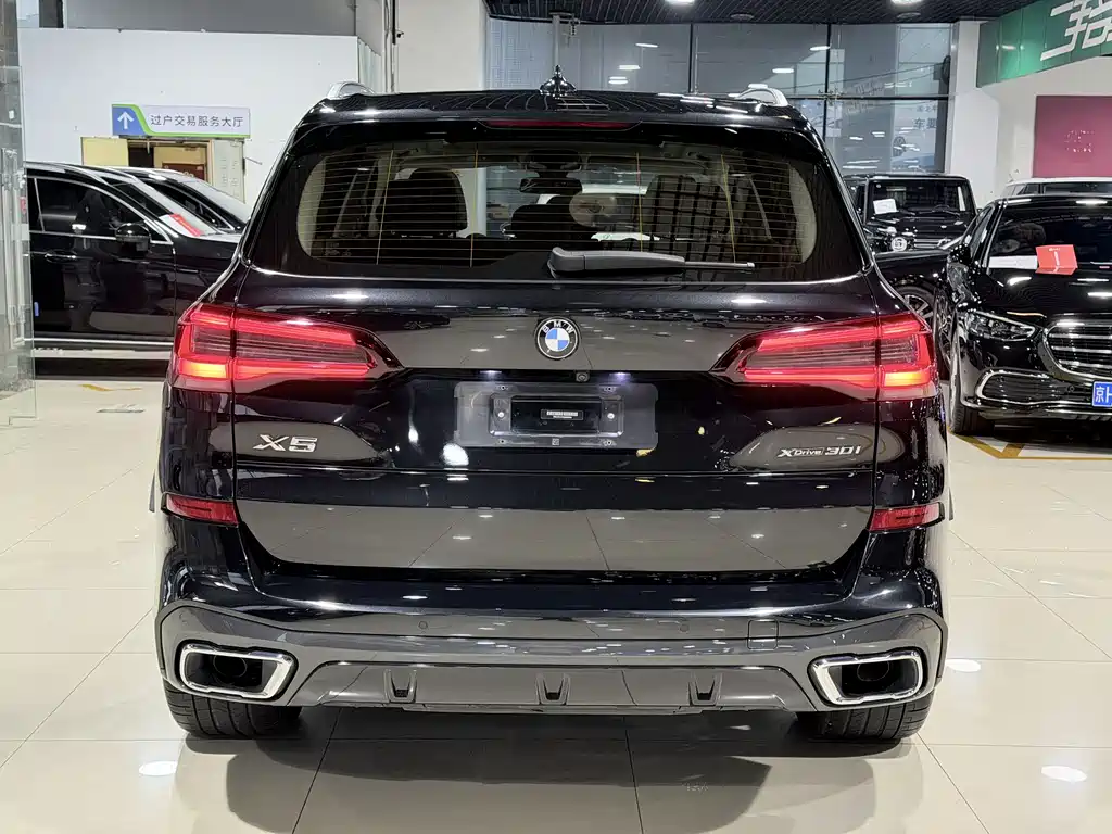 BMW X5 2021 — фото 17