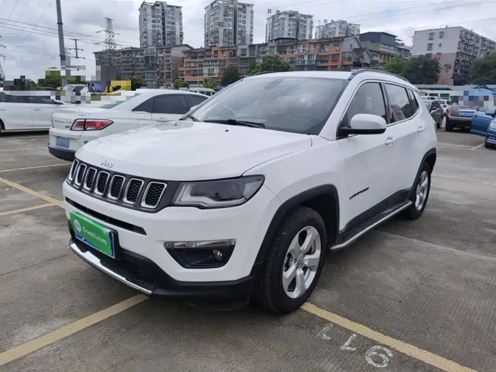 Jeep Compass 2019 — фото 2