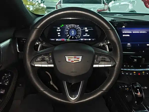 Cadillac CT5 2023