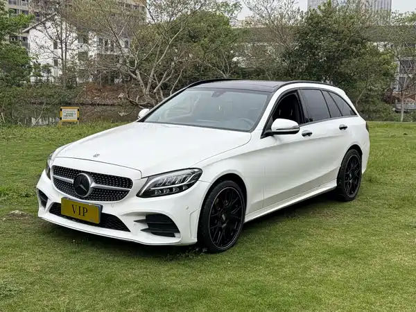 Mercedes-Benz C-Class 2020