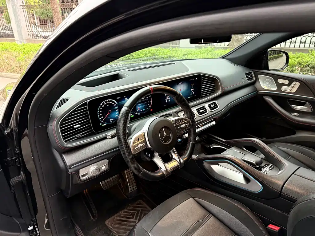 Mercedes-Benz GLE Coupe AMG 2020 — фото 13