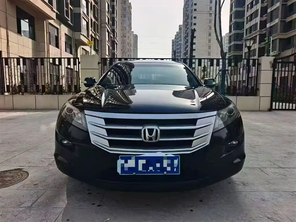Honda Crosstour 2014 — фото 2