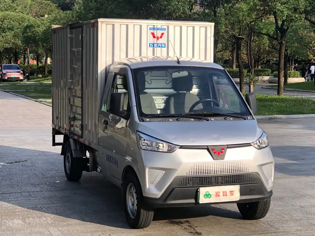 Wuling EV Truck 2024 — фото 2