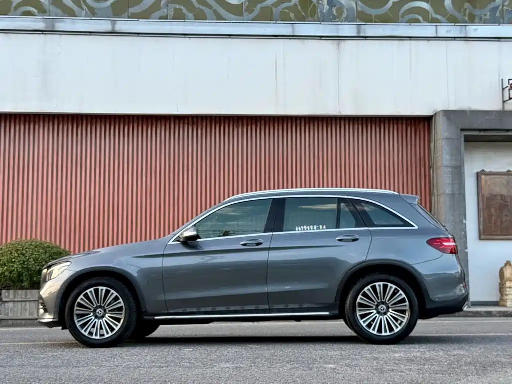 Mercedes-Benz GLC 2017 — фото 4