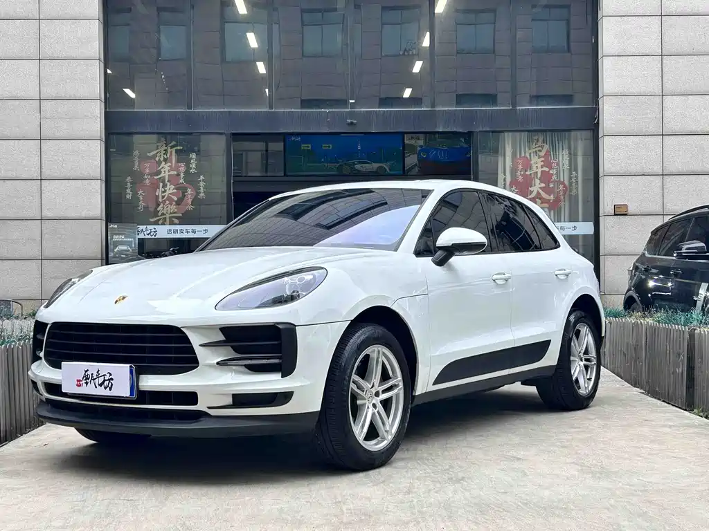 Porsche Macan 2020