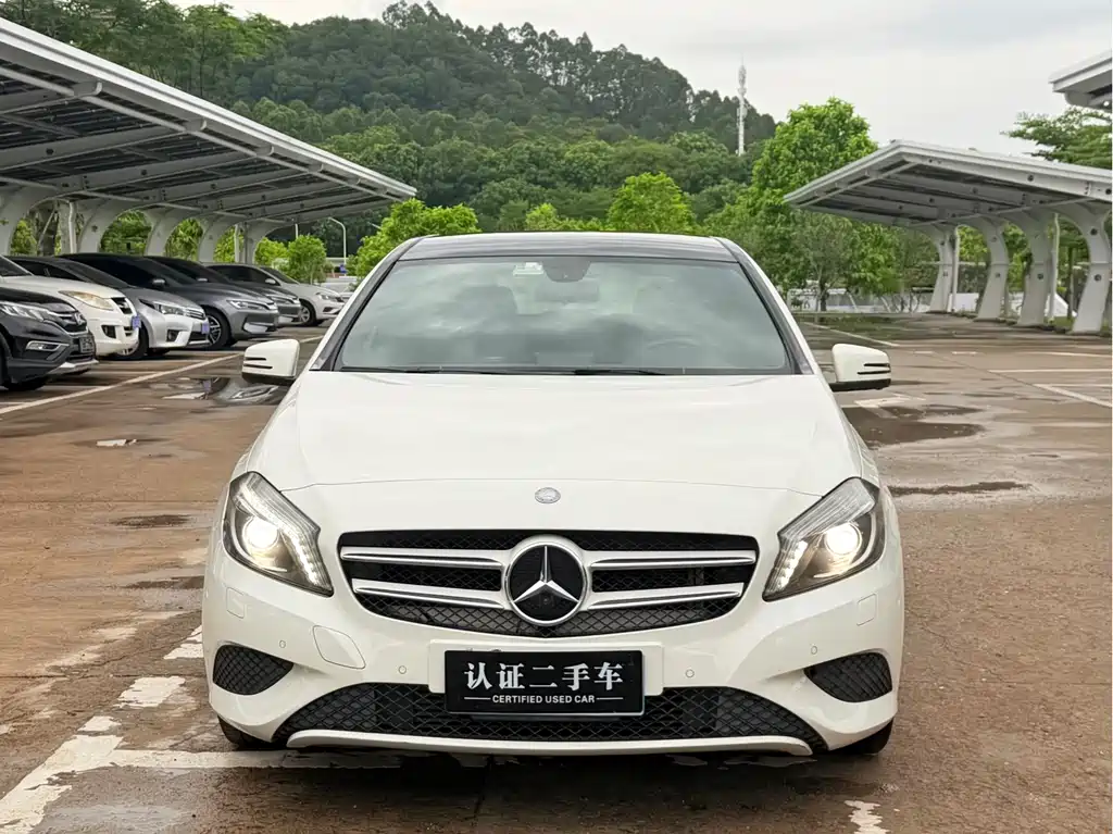 Mercedes-Benz A-Class 2016 — фото 2