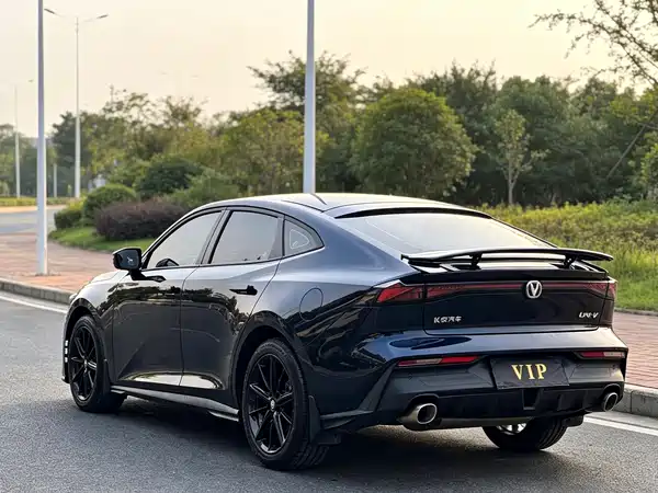 Changan UNI-V 2022