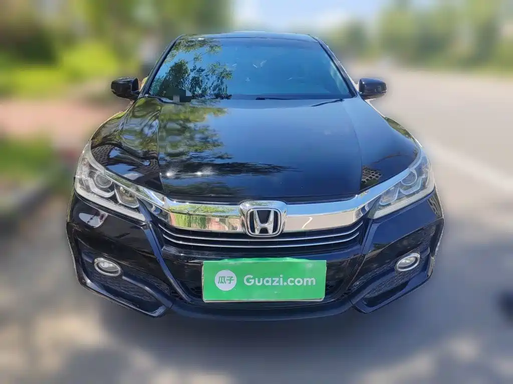 Honda Accord 2016 — фото 24