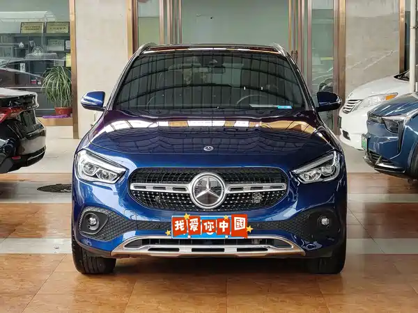 Mercedes-Benz GLA 2023