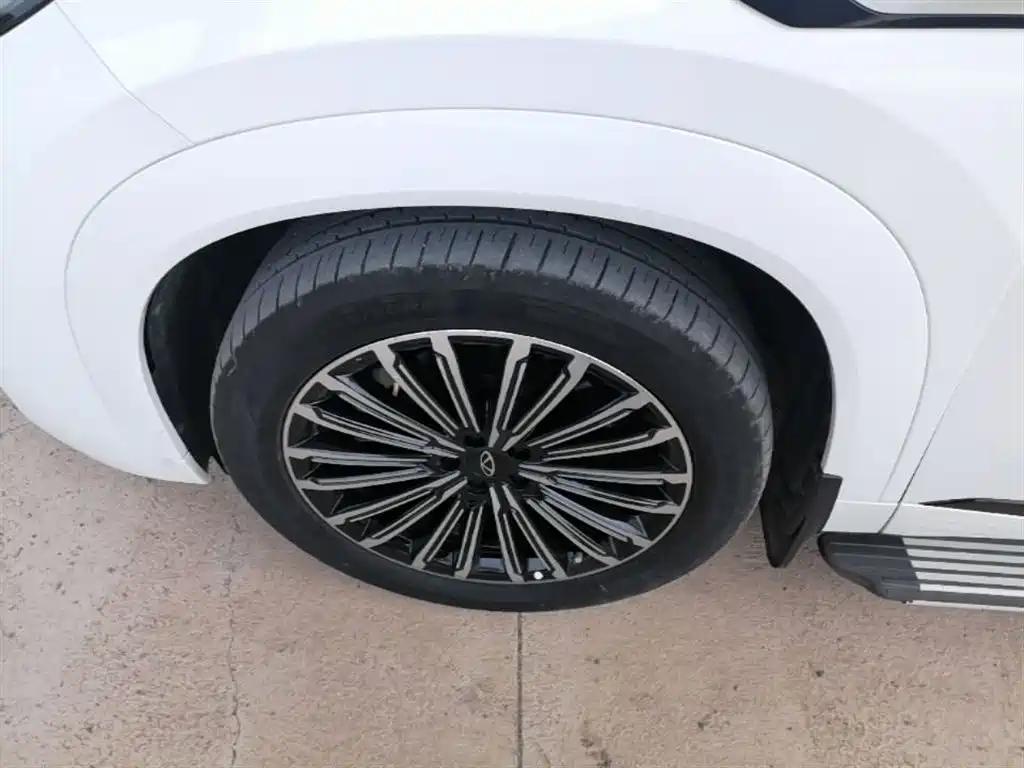 Chery Tiggo 9 C-DM 2025 — фото 23