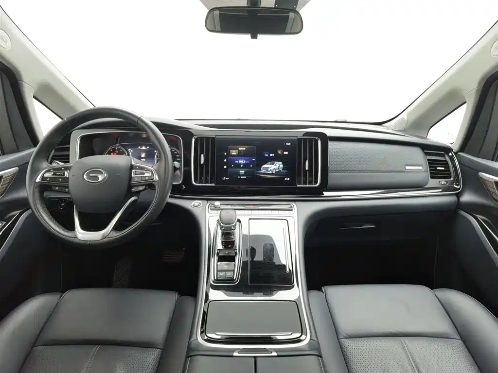 GAC Motor Trumpchi M8 2023 — фото 5