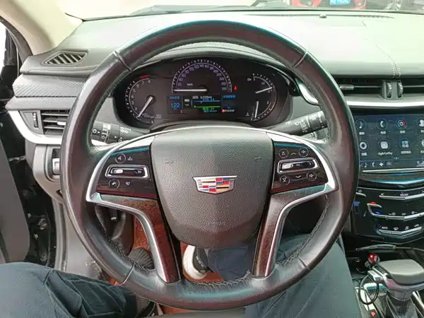 Cadillac XTS 2019