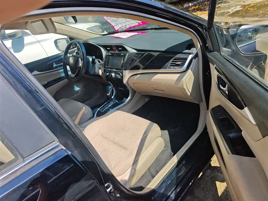 Honda Crider 2015 — фото 25