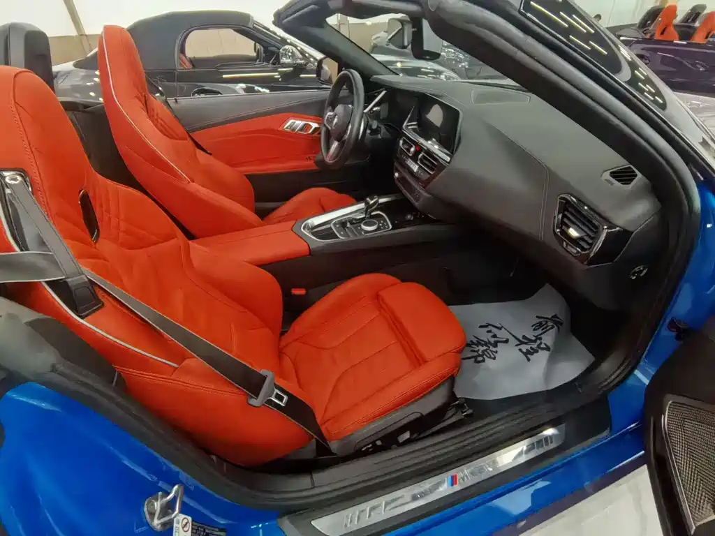 BMW Z4 2021 — фото 12