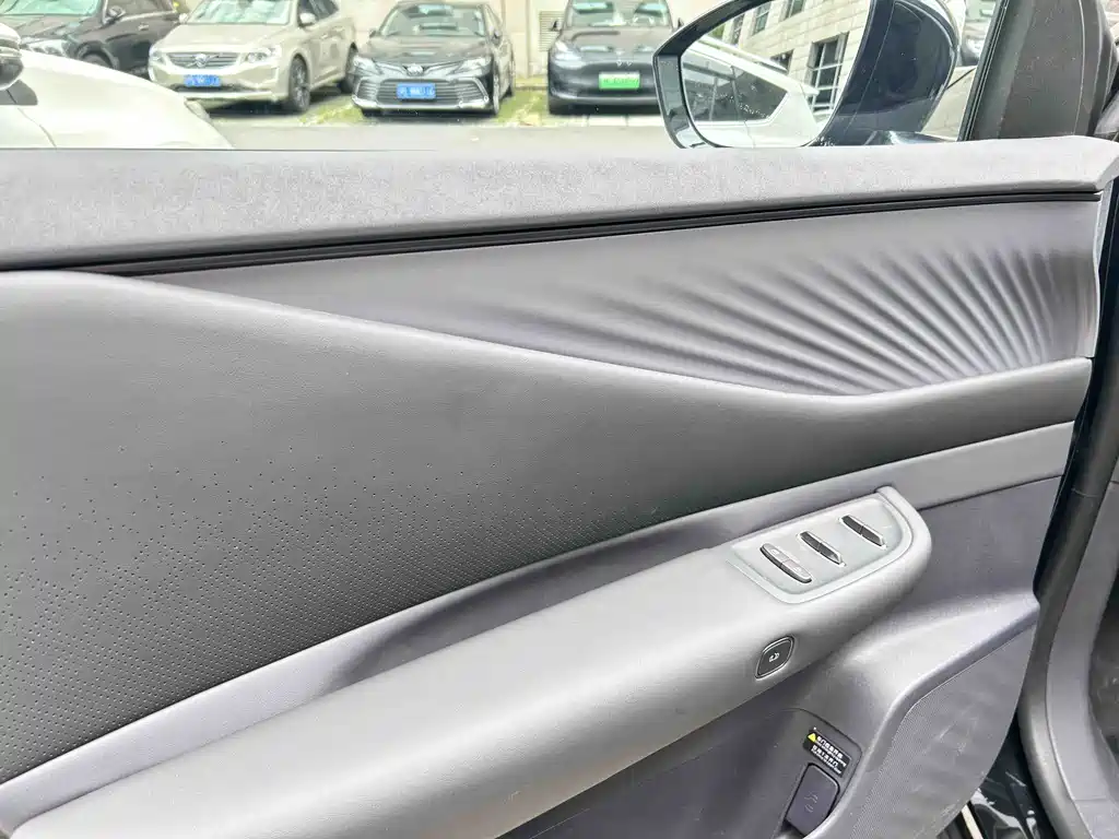 Nissan NX8 2026 — фото 14
