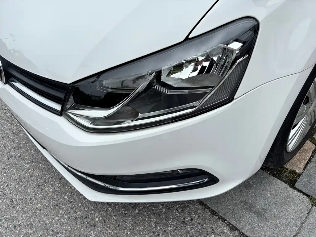 Volkswagen Polo 2018 — фото 13