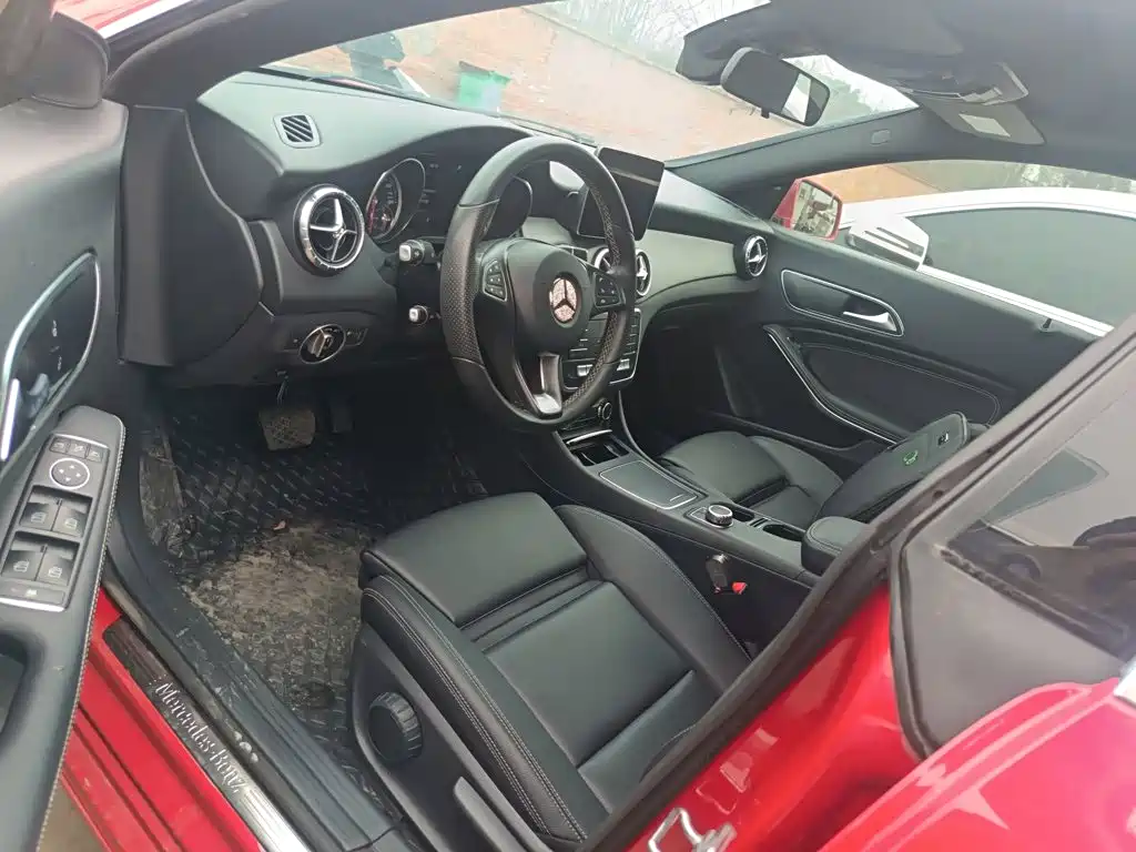 Mercedes-Benz CLA 2018 — фото 12