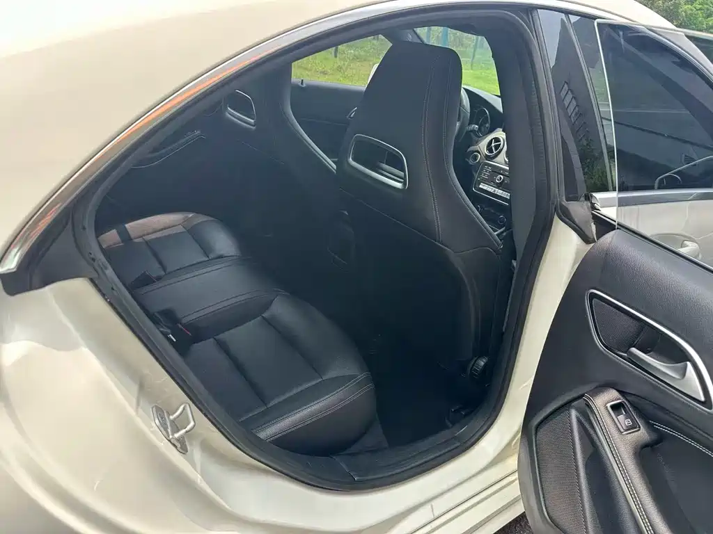 Mercedes-Benz CLA 2017 — фото 13