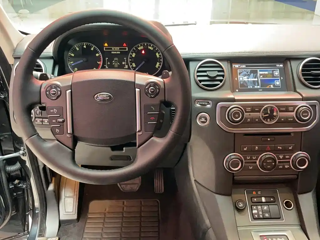 Land Rover Discovery 2016