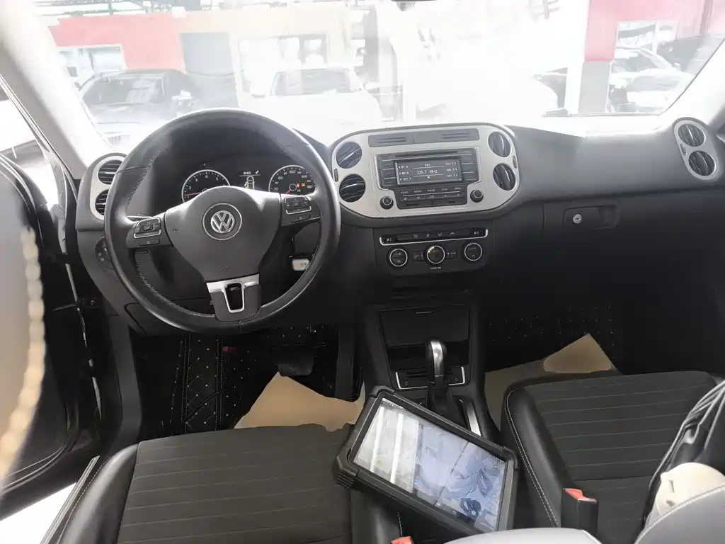 Volkswagen Tiguan 2016