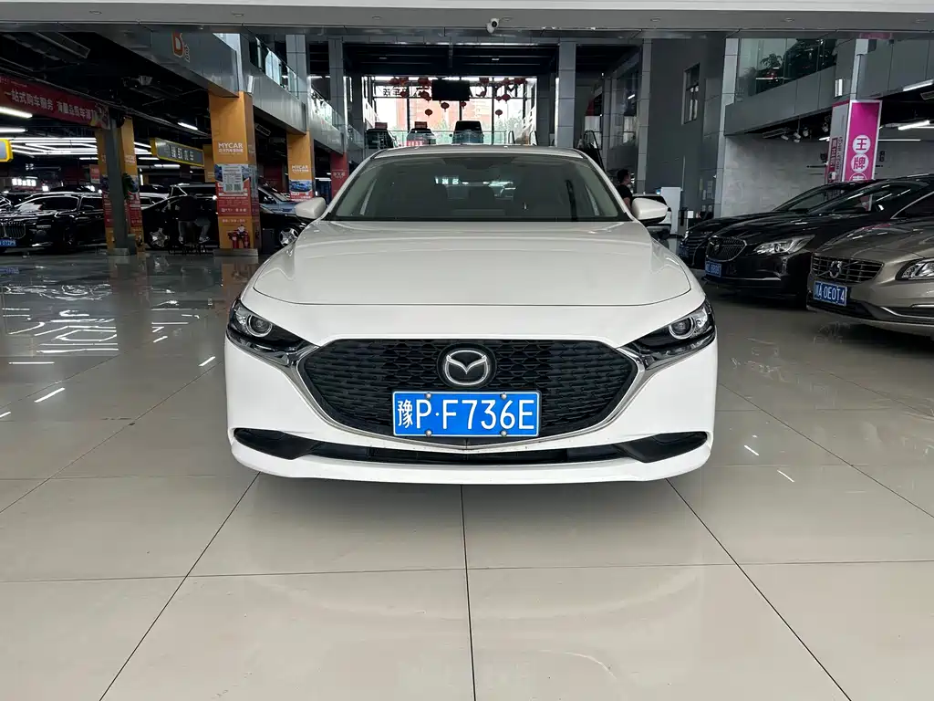 Mazda 3 Axela 2020