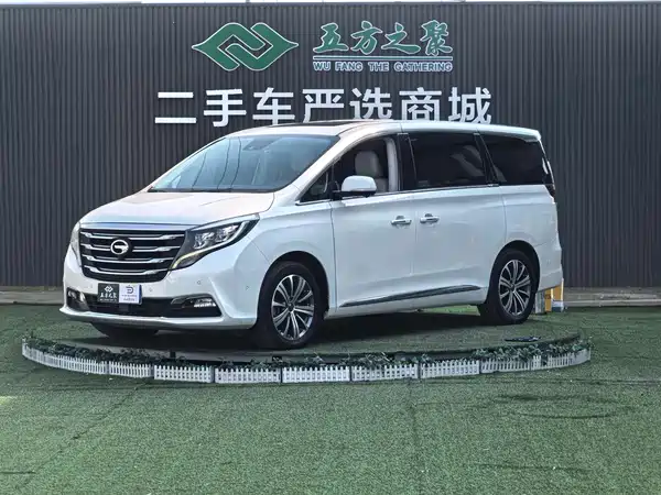 GAC Trumpchi M8 2018