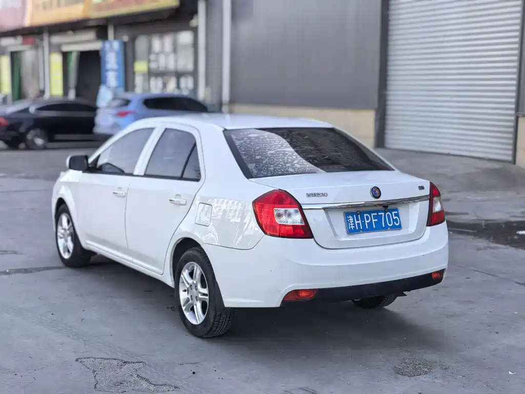 Geely King Kong 2015 — фото 5