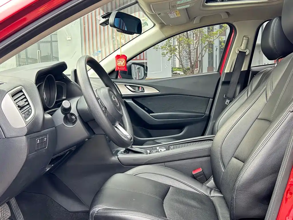 Mazda 3 Angkesela 2017