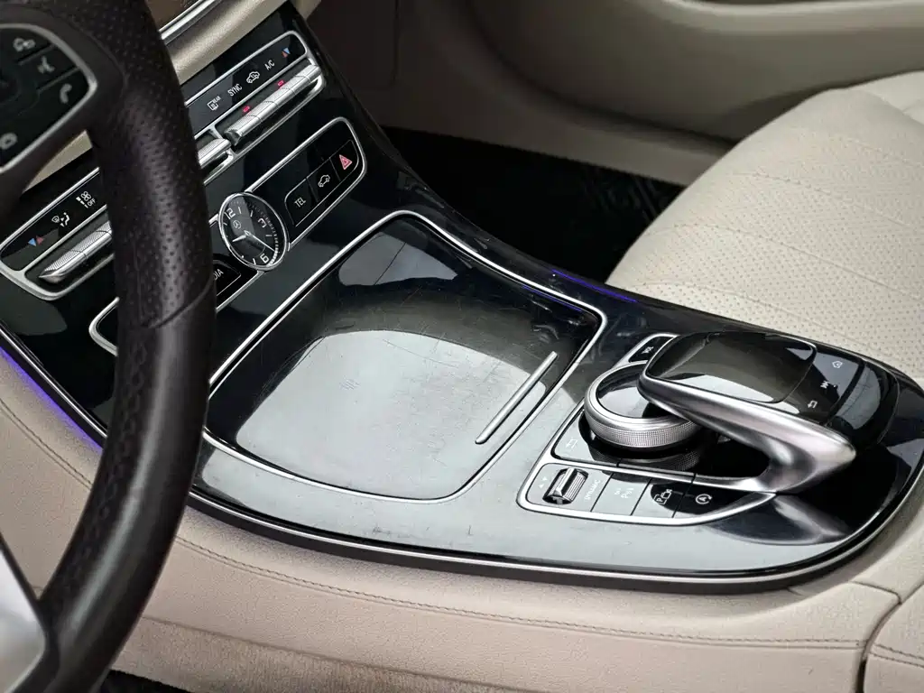 Mercedes-Benz E-Class 2017