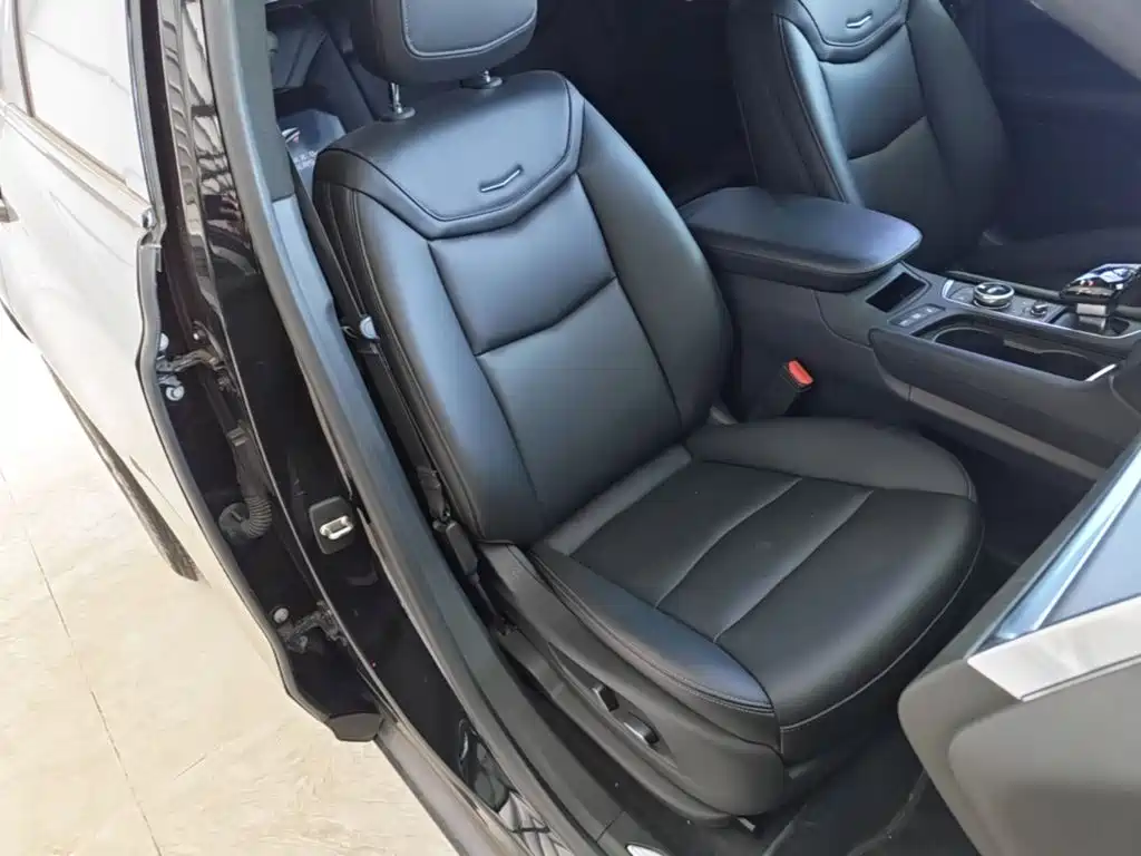 Cadillac XT5 2021 — фото 25