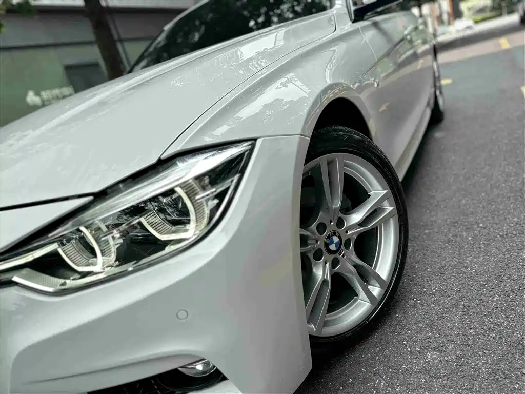 BMW 3 Series 2017 — фото 9