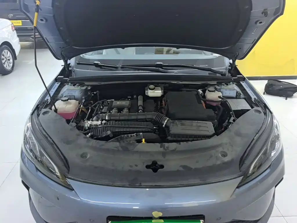 BYD Seal 05 DM-i 2025 — фото 20