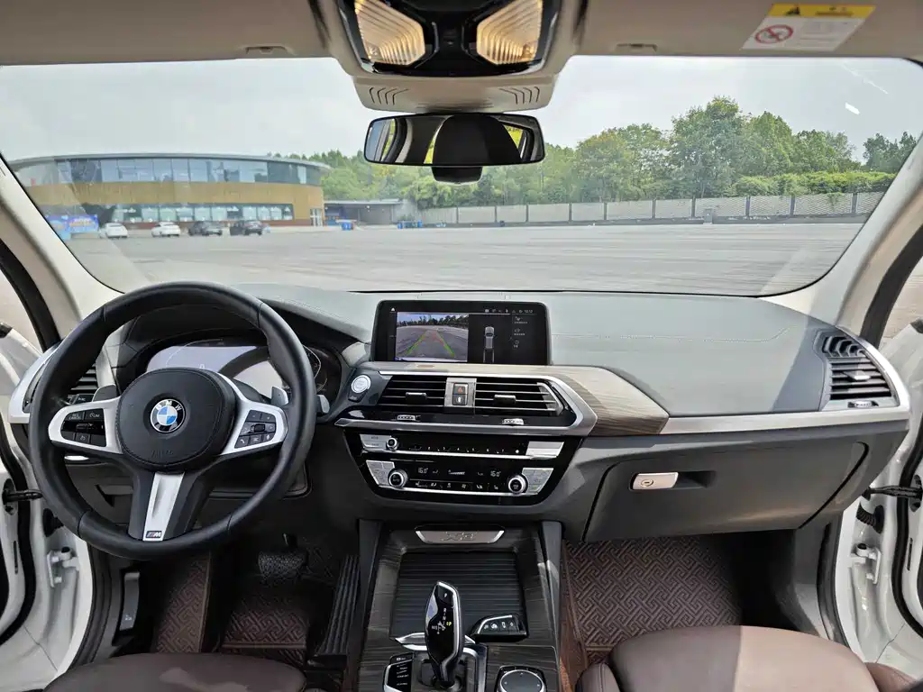 BMW X3 2021